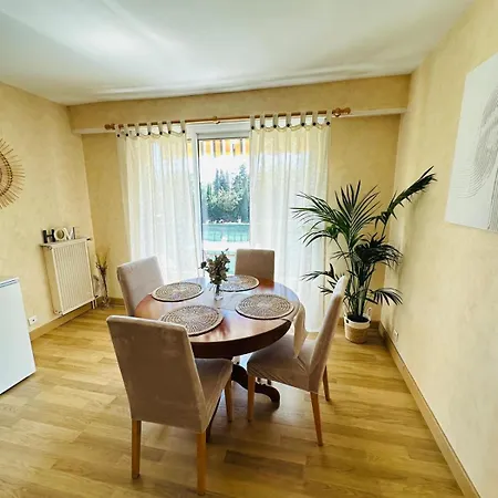 Spacieux 2 65m2 Climatise Au Village Medieval Entre Et Antibes Apartament *