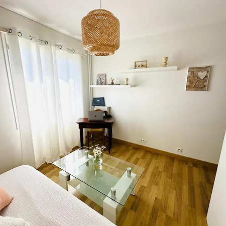 Spacieux 2 65m2 Climatise Au Village Medieval Entre Et Antibes Apartament Villeneuve-Loubet